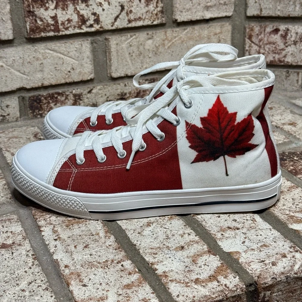 Canada Flag Maple Leaf High Top Canvas Sneakers Like New Size 8 - Picture 2 of 7